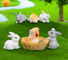 Creative Cute Rabbit Moss Micro Landscape Decor (Desk Ornament)