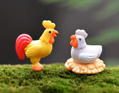 Miniature Moss Micro Landscape Decor with PVC Rooster Figurine