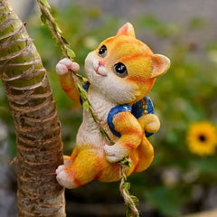 Outdoor Garden Decoration with Cute Squirrel Planters