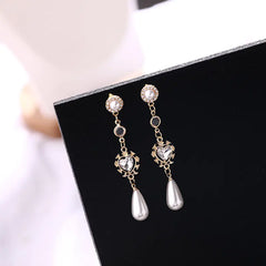 925 Silver Heart Pearl Earrings with Zircon Detail
