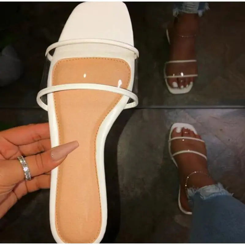 2020 Summer New Women’s Flat Beach Sandals
