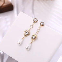 925 Silver Heart Pearl Earrings with Zircon Detail