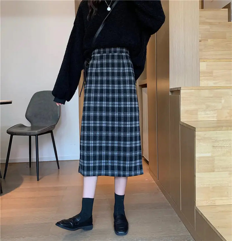 High Waist Retro Slim Woolen Plaid Mid-Length Skirt
