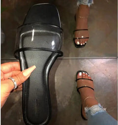 2020 Summer New Women’s Flat Beach Sandals