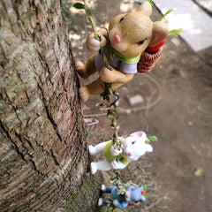 Garden Tree Pendant Bunny Climbing Ornament Sculpture