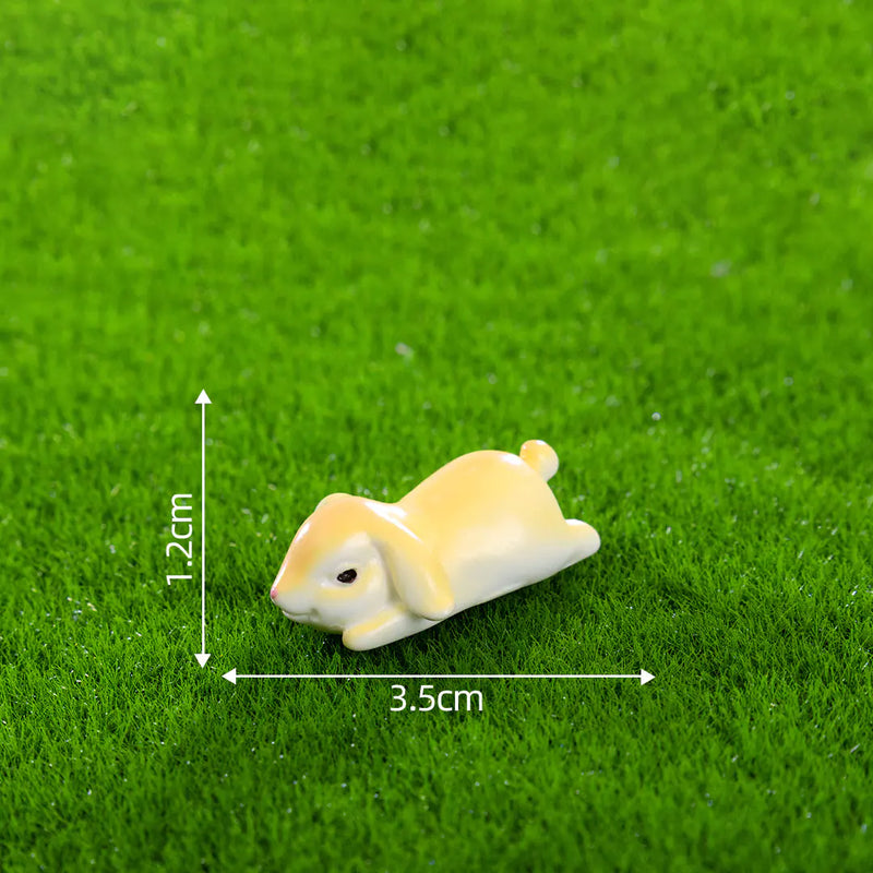 Creative Cute Rabbit Moss Micro Landscape Decor (Desk Ornament)