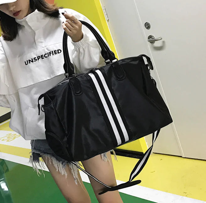 Waterproof Large Capacity Gym Travel Bag in Oxford Fabric
