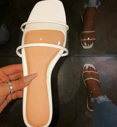 2020 Summer New Women’s Flat Beach Sandals